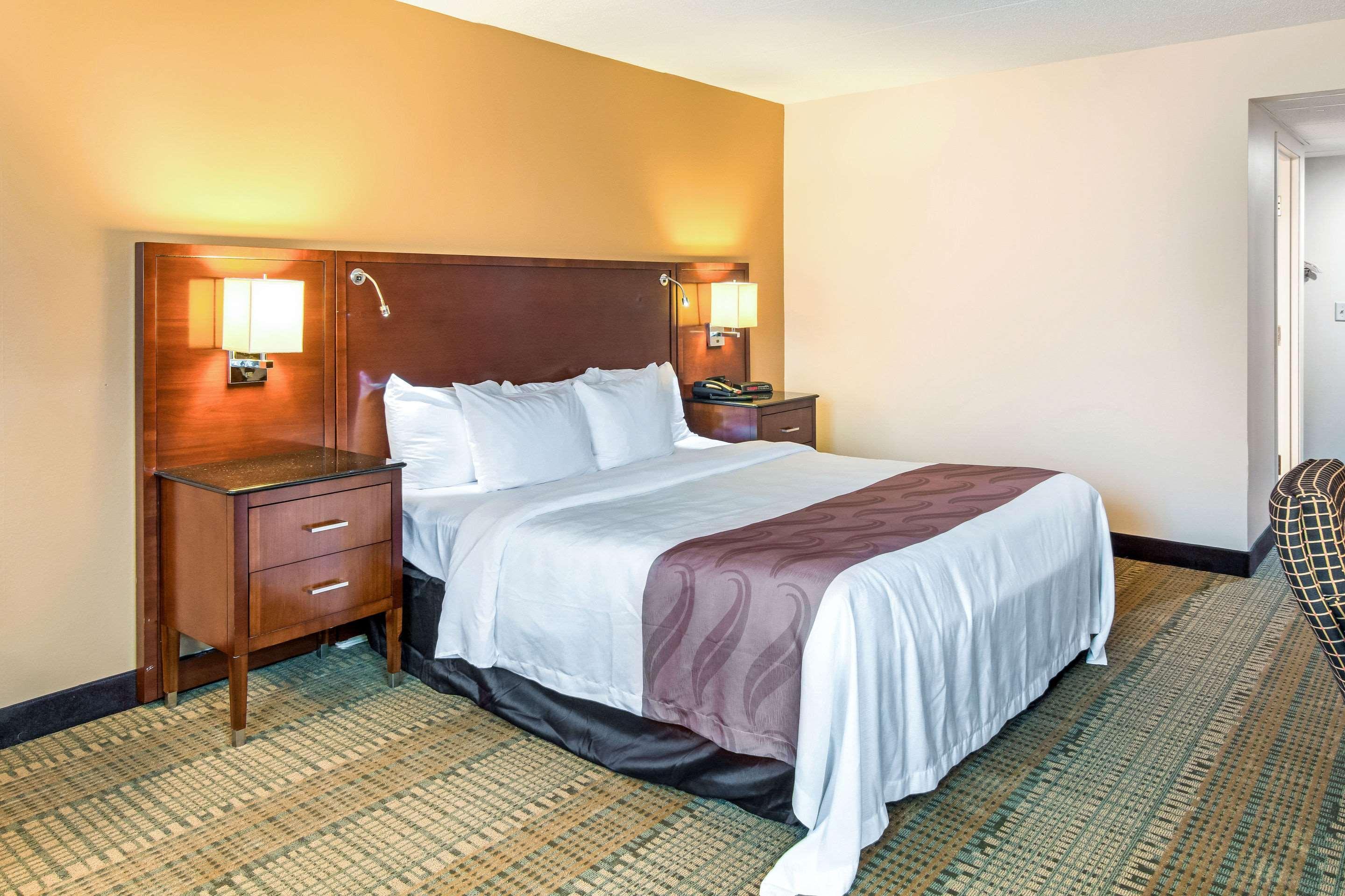Quality Inn & Suites Virginia Extérieur photo