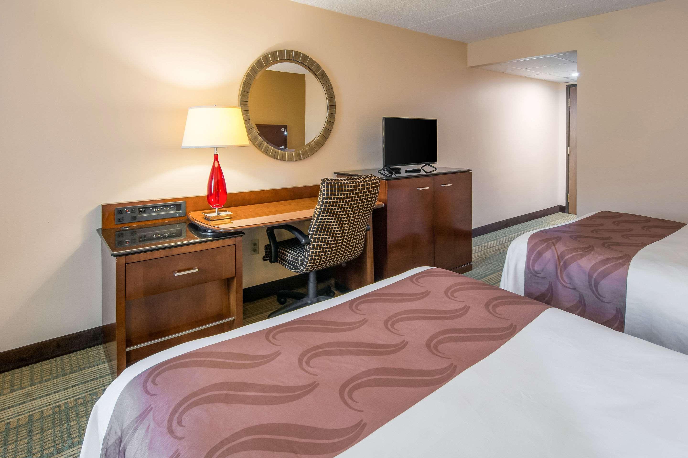 Quality Inn & Suites Virginia Extérieur photo