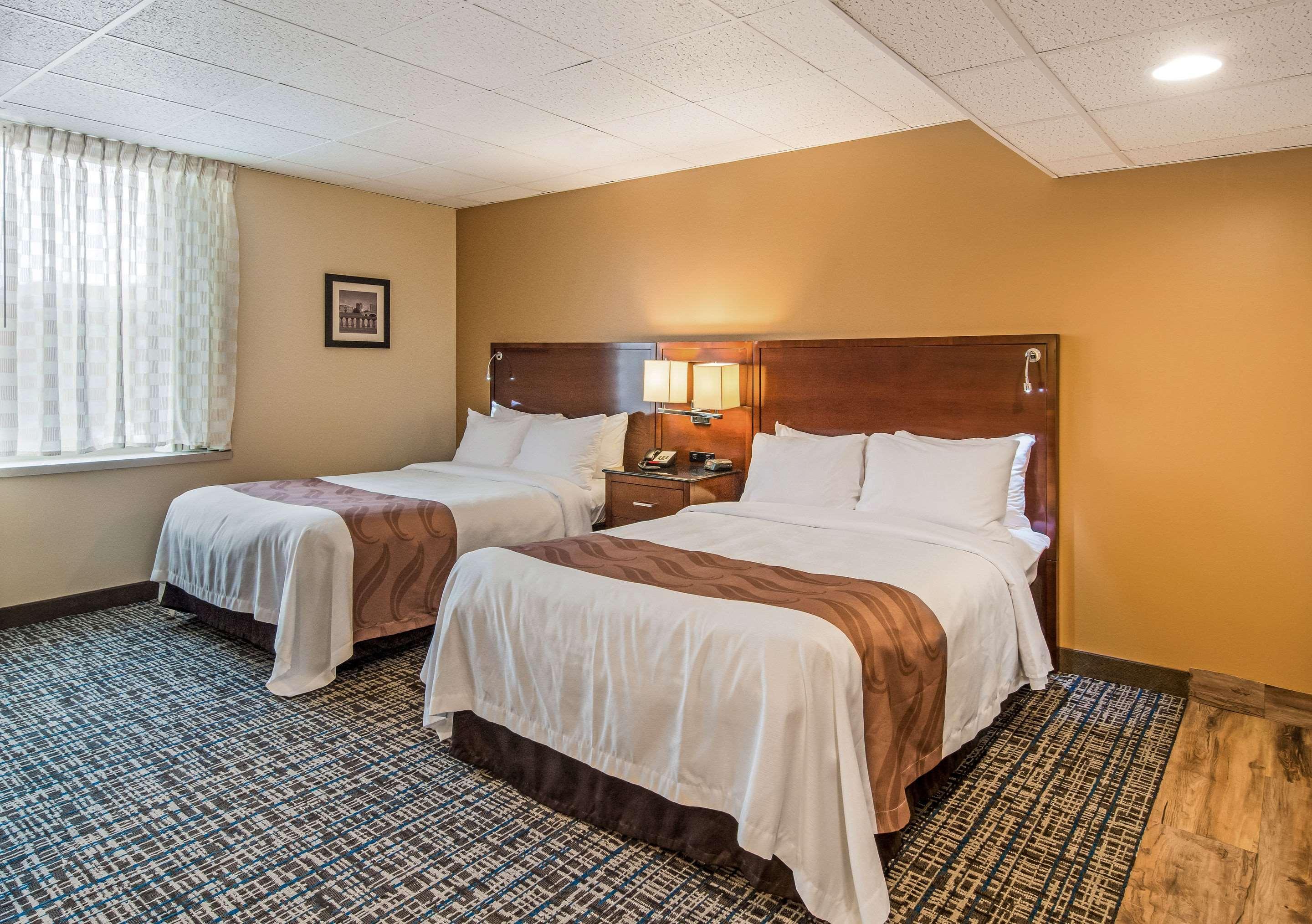 Quality Inn & Suites Virginia Extérieur photo