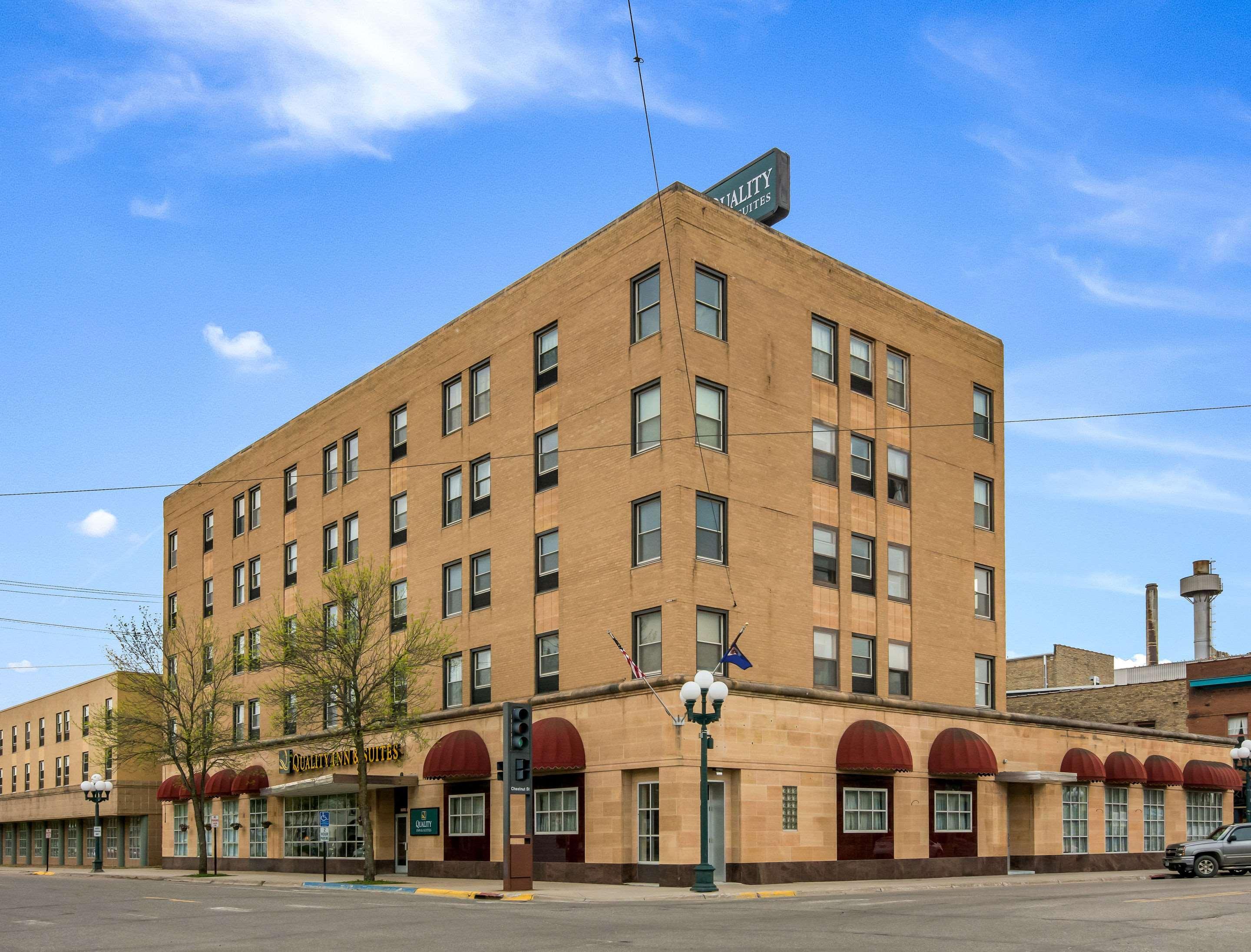 Quality Inn & Suites Virginia Extérieur photo