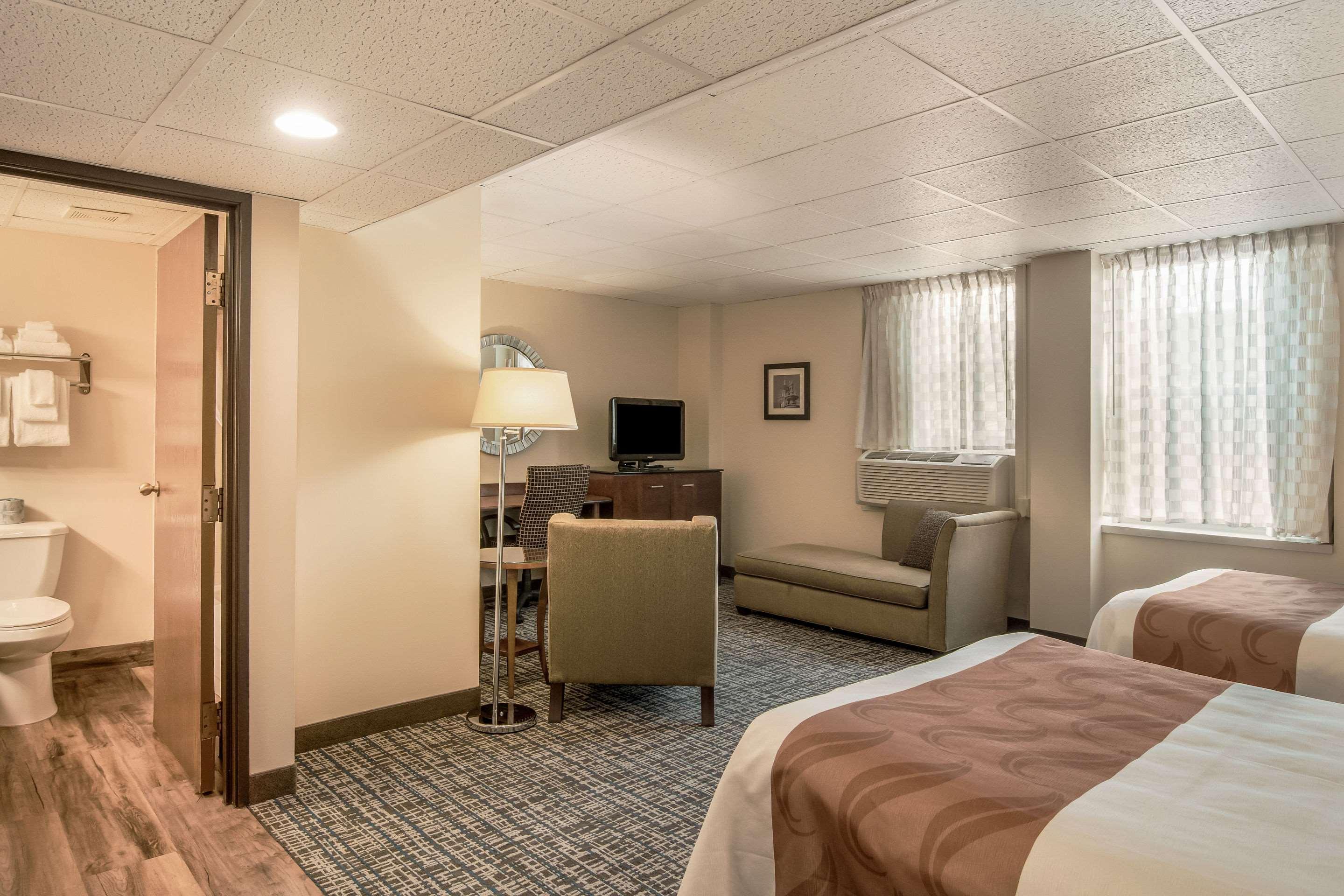 Quality Inn & Suites Virginia Extérieur photo