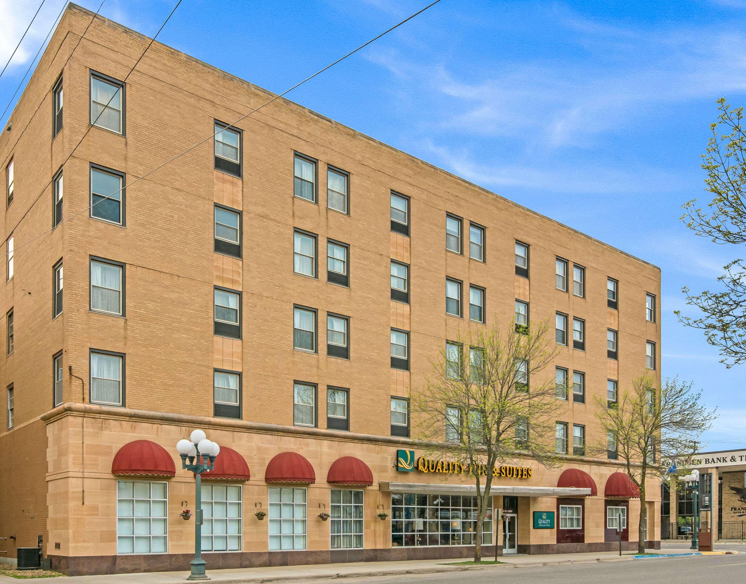 Quality Inn & Suites Virginia Extérieur photo
